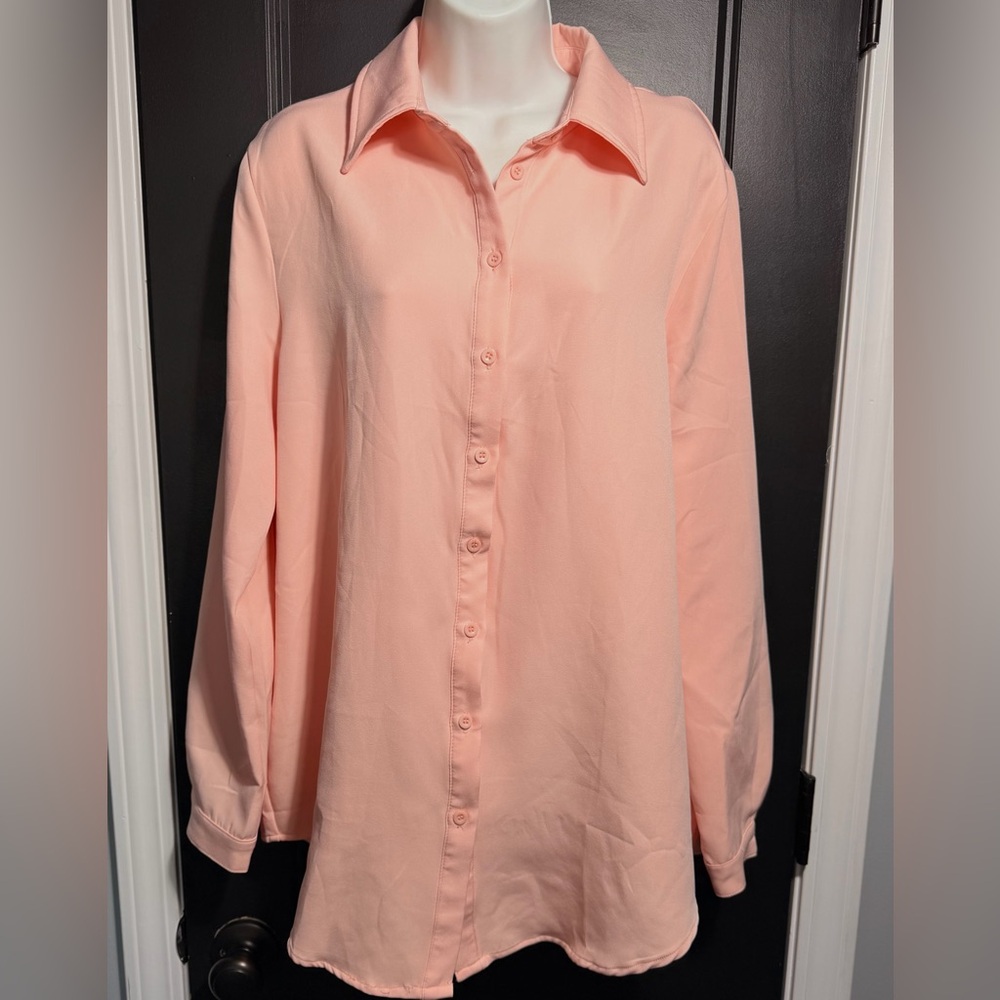 PrettyLittleThing Peach Button Down Long Sleeve Oversized Top Size 4